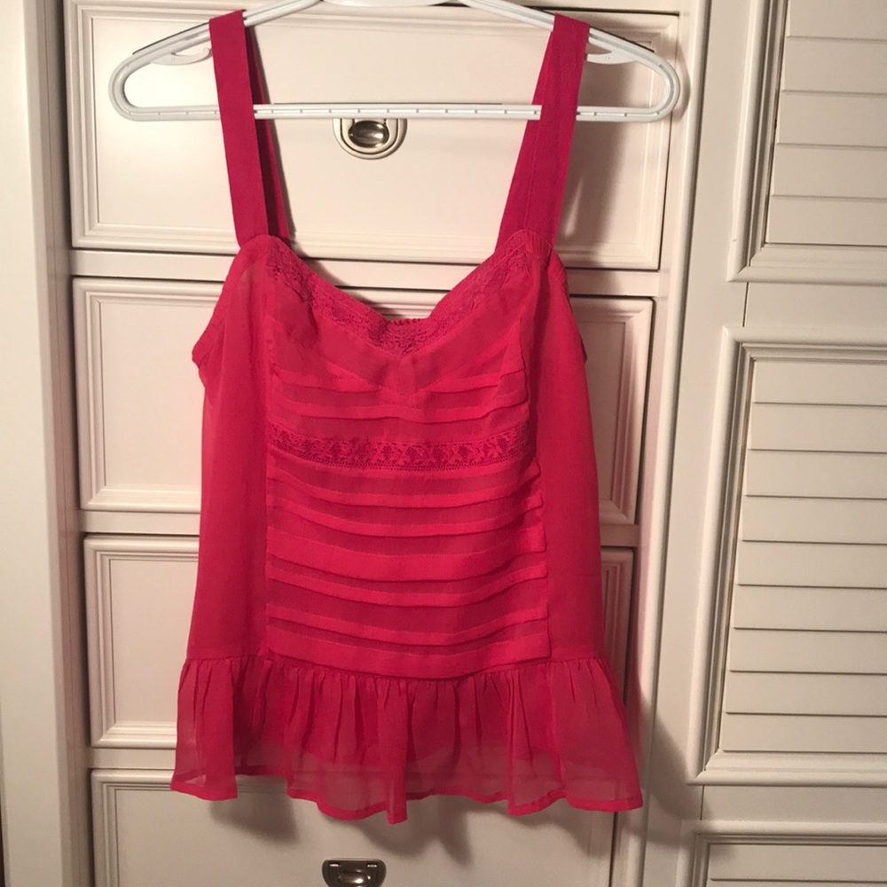 American Eagle fuchsia tank top